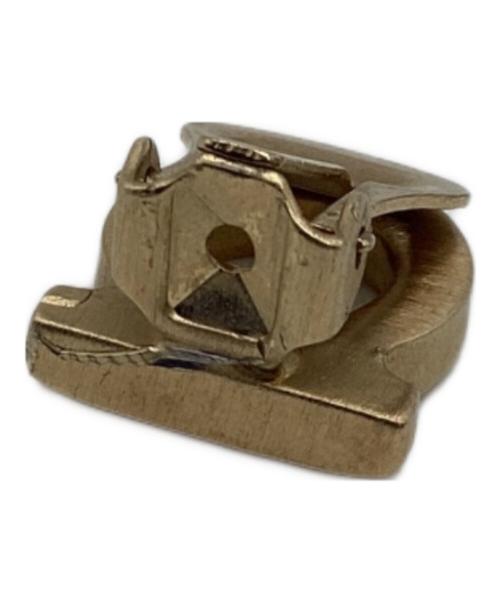 Ferragamo（フェラガモ）Ferragamo (フェラガモ) イヤリング ゴールドカラーの古着・服飾アイテム