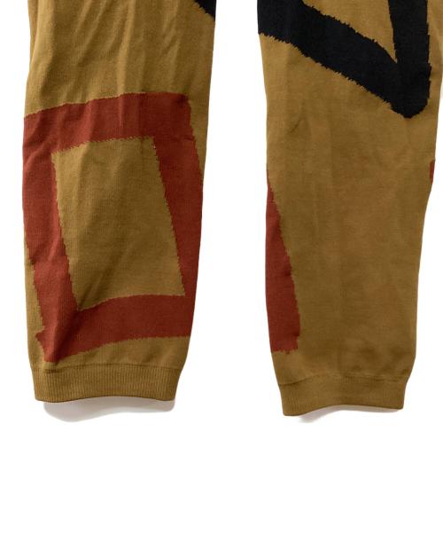 ISSEY MIYAKE me（イッセイ ミヤケ ミー）ISSEY MIYAKE me (イッセイ ミヤケ ミー) レギンスパンツ カーキ サイズ:不明の古着・服飾アイテム