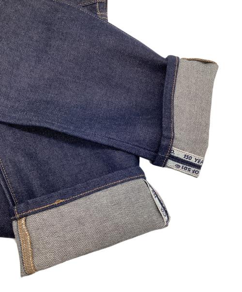 LEVI'S（リーバイス）LEVI'S (リーバイス) デニムパンツ　501 150th インディゴ サイズ:W24 未使用品の古着・服飾アイテム