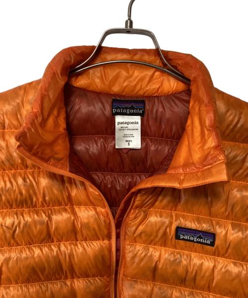 Patagonia（パタゴニア）Patagonia (パタゴニア) ダウンジャケット オレンジ サイズ:SIZE Sの古着・服飾アイテム