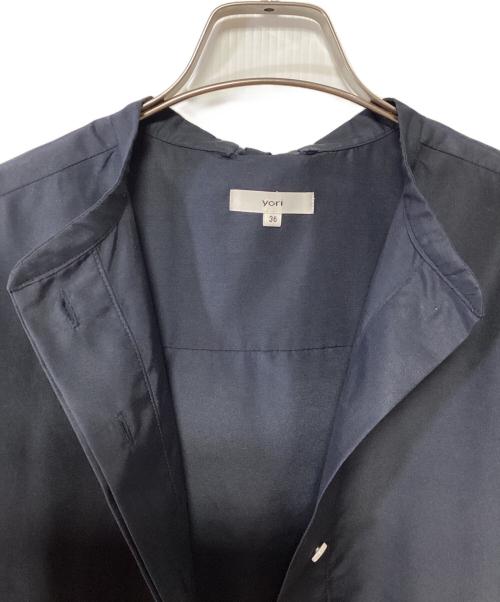 YORI（ヨリ）YORI (ヨリ) バックリボンブラウス ネイビー サイズ:36の古着・服飾アイテム