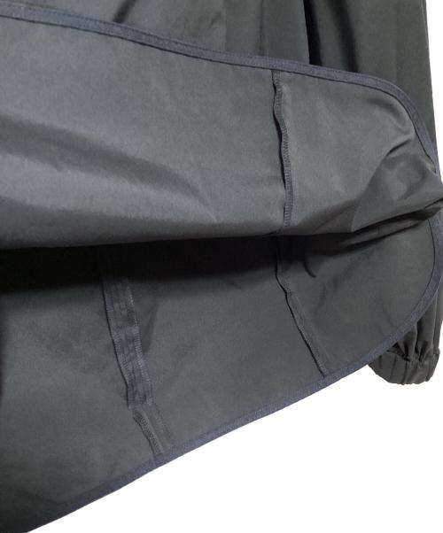 YORI（ヨリ）YORI (ヨリ) たっぷりスカラップブラウス ブラック サイズ:38の古着・服飾アイテム