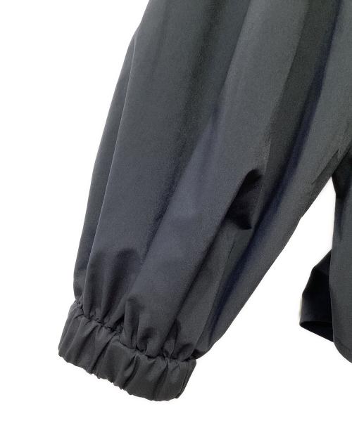 YORI（ヨリ）YORI (ヨリ) たっぷりスカラップブラウス ブラック サイズ:38の古着・服飾アイテム