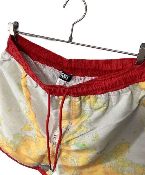 DIESEL（ディーゼル）DIESEL (ディーゼル) サーフパンツ マルチカラー サイズ:M 未使用品の古着・服飾アイテム