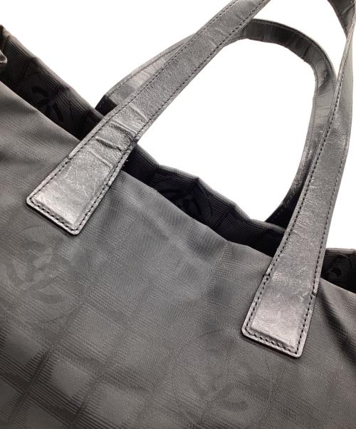 CHANEL（シャネル）CHANEL (シャネル) トートバッグ　ニュートラベルライン ブラックの古着・服飾アイテム