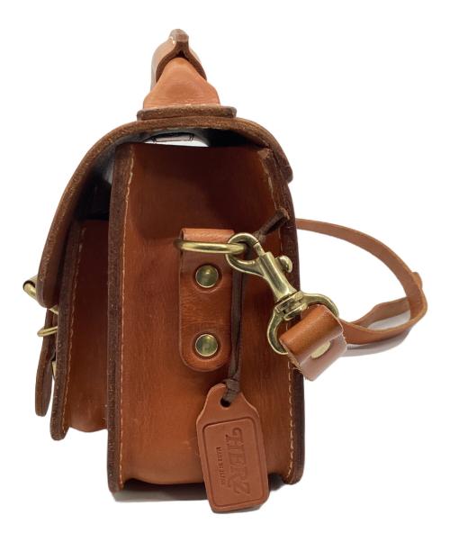 Herz（ヘルツ）Herz (ヘルツ) ショルダーバッグ ブラウンの古着・服飾アイテム