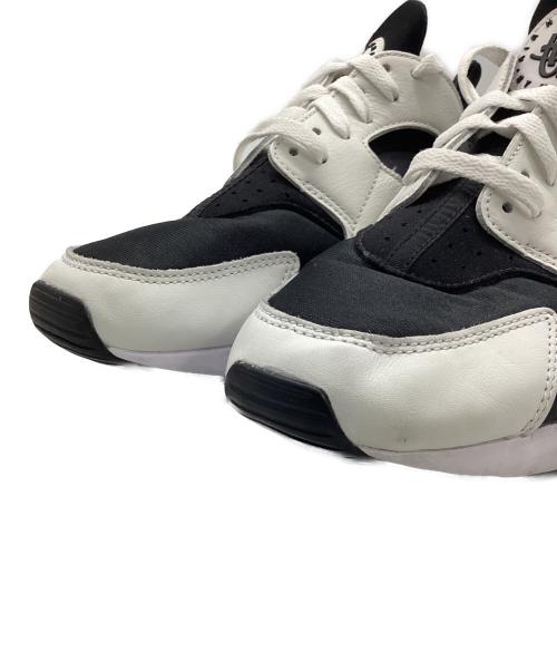 NIKE（ナイキ）NIKE (ナイキ) ローカットスニーカー ホワイト×ブラック サイズ:28の古着・服飾アイテム