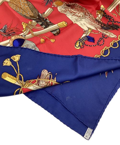 HERMES（エルメス）HERMES (エルメス) カレ90	LES OISEAUX DU ROY(王の鳥たち) ブルー×レッドの古着・服飾アイテム