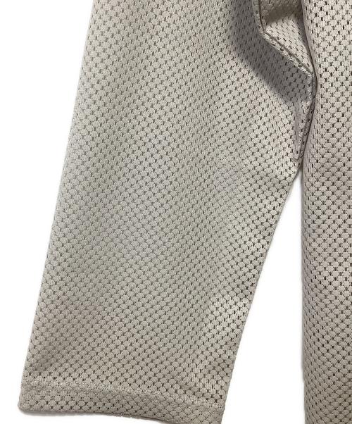 Needles（ニードルズ）Needles (ニードルズ) V-Neck Tee - Raschel Lace グレー サイズ:Lの古着・服飾アイテム