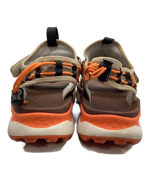 Danner（ダナー）Danner (ダナー) Flower MOUNTAIN (フラワーマウンテン) ストラップサンダル ベージュ×ブラウン サイズ:26.5の古着・服飾アイテム