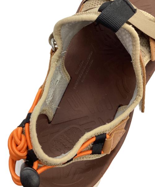 Danner（ダナー）Danner (ダナー) Flower MOUNTAIN (フラワーマウンテン) ストラップサンダル ベージュ×ブラウン サイズ:26.5の古着・服飾アイテム