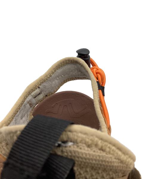 Danner（ダナー）Danner (ダナー) Flower MOUNTAIN (フラワーマウンテン) ストラップサンダル ベージュ×ブラウン サイズ:26.5の古着・服飾アイテム