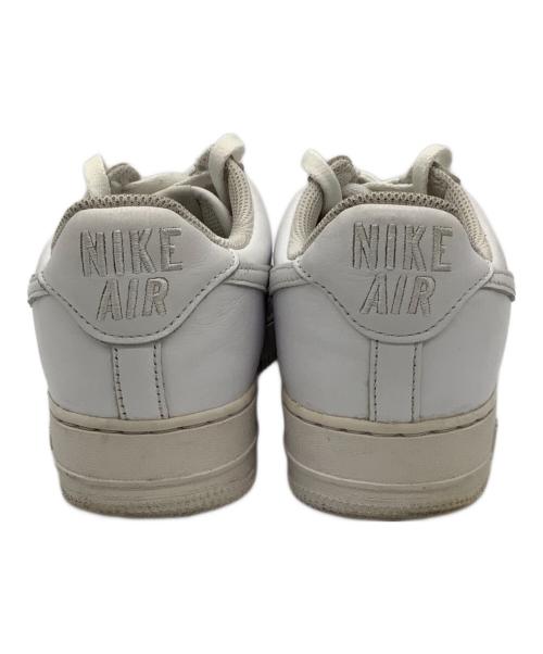 NIKE（ナイキ）NIKE (ナイキ) スニーカー ホワイト サイズ:SIZE 25.5cmの古着・服飾アイテム