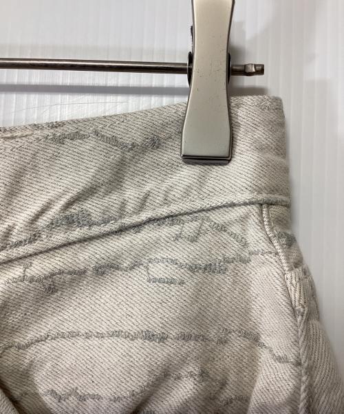 LEVI'S（リーバイス）LEVI'S (リーバイス) デニムパンツ アイボリー サイズ:W27の古着・服飾アイテム