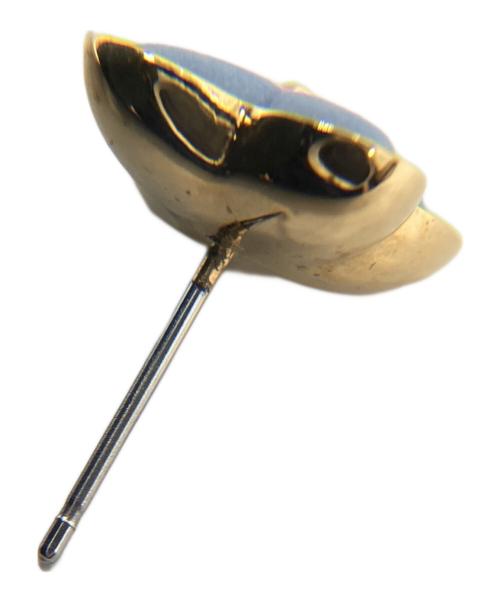 Wedgwood（ウェッジウッド）Wedgwood (ウェッジウッド) フラワーモチーフピアス　ジャスパー ブルー×ゴールドカラーの古着・服飾アイテム