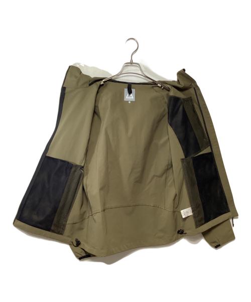 ROGER EGGER（ロジャーエーガー）ROGER EGGER (ロジャーエーガー) BYFARDRY EX SOFTSHELL JKT カーキ サイズ:Lの古着・服飾アイテム