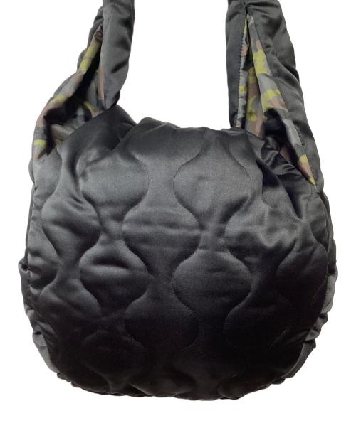 Vivienne Westwood（ヴィヴィアンウエストウッド）Vivienne Westwood (ヴィヴィアンウエストウッド) フラップショルダーバッグ ブラックの古着・服飾アイテム