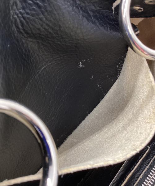 Vivienne Westwood（ヴィヴィアンウエストウッド）Vivienne Westwood (ヴィヴィアンウエストウッド) セミショルダーバッグ　オーヴ型押ターンロック ブラックの古着・服飾アイテム