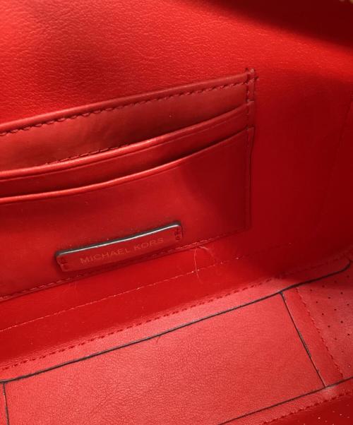MICHAEL KORS（マイケル・コース）MICHAEL KORS (マイケル・コース) ショルダーバッグ レッドの古着・服飾アイテム