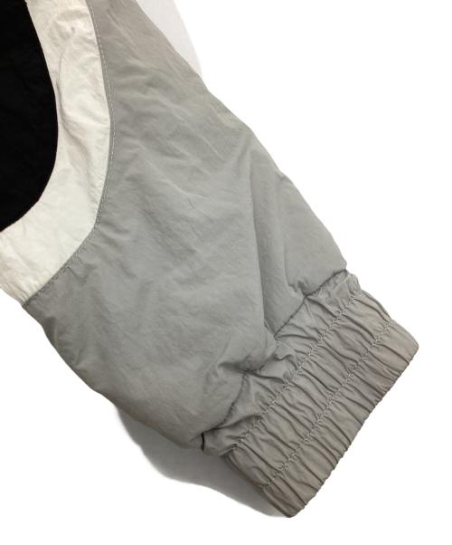 PERUSHU（ペルーシュ）PERUSHU (ペルーシュ) 中綿ナイロンジャケット ブラック×グレー サイズ:Mの古着・服飾アイテム