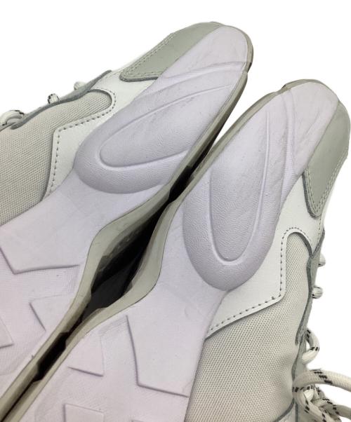 Onitsuka Tiger（オニツカタイガー）Onitsuka Tiger (オニツカタイガー) 厚底スニーカー　PLEAKER ホワイト サイズ:245(2.5)の古着・服飾アイテム