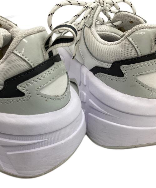 Onitsuka Tiger（オニツカタイガー）Onitsuka Tiger (オニツカタイガー) 厚底スニーカー　PLEAKER ホワイト サイズ:245(2.5)の古着・服飾アイテム