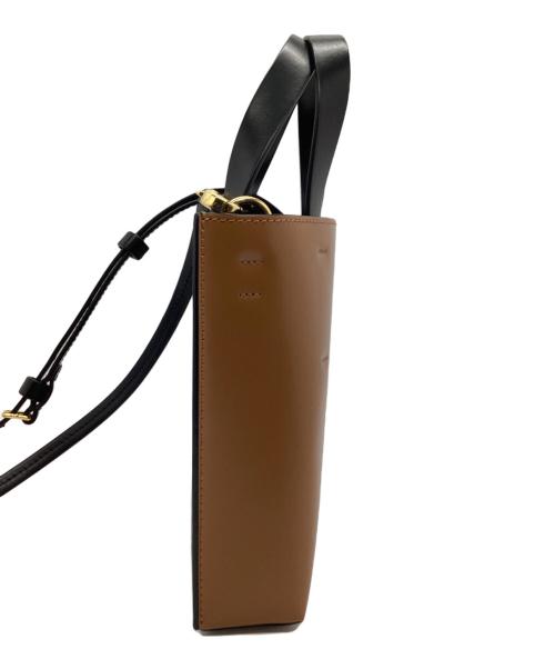 MARNI（マルニ）MARNI (マルニ) 2WAYレザーバッグ　ミュオゼ ブラウン×ブラックの古着・服飾アイテム