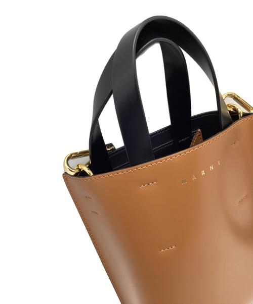 MARNI（マルニ）MARNI (マルニ) 2WAYレザーバッグ　ミュオゼ ブラウン×ブラックの古着・服飾アイテム