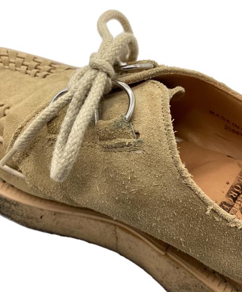 GEORGE COX（ジョージコックス）GEORGE COX (ジョージコックス) レザーシューズ ベージュ サイズ:5の古着・服飾アイテム