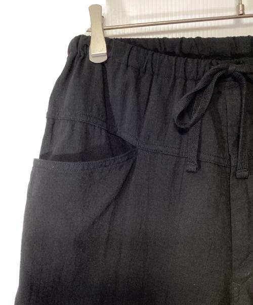 COMOLI（コモリ）COMOLI (コモリ) オックス ドローストリング パンツ ブラック サイズ:2の古着・服飾アイテム