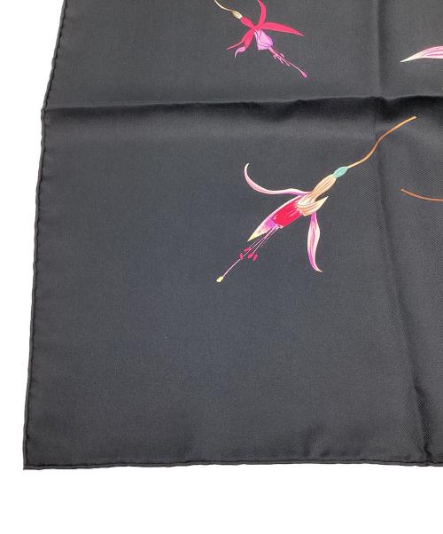 HERMES（エルメス）HERMES (エルメス) シルクスカーフ　	カレ90 ブラックの古着・服飾アイテム