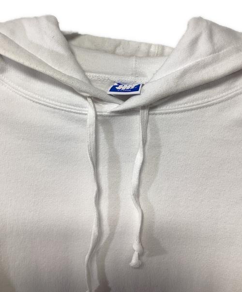 UNDEFEATED（アンディフィーテッド）UNDEFEATED (アンディフィーテッド) パーカー ホワイト サイズ:XLの古着・服飾アイテム