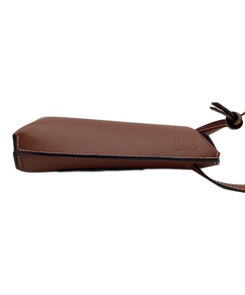 LOEWE（ロエベ）LOEWE (ロエベ) ゲートポケット ブラウンの古着・服飾アイテム