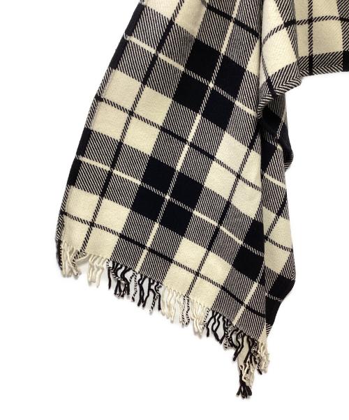 BURBERRY BLUE LABEL（バーバリーロンドンブルーレーベル）BURBERRY BLUE LABEL (バーバリーロンドンブルーレーベル) ロゴ刺繍ポンチョ ホワイト×ブラック サイズ:38の古着・服飾アイテム