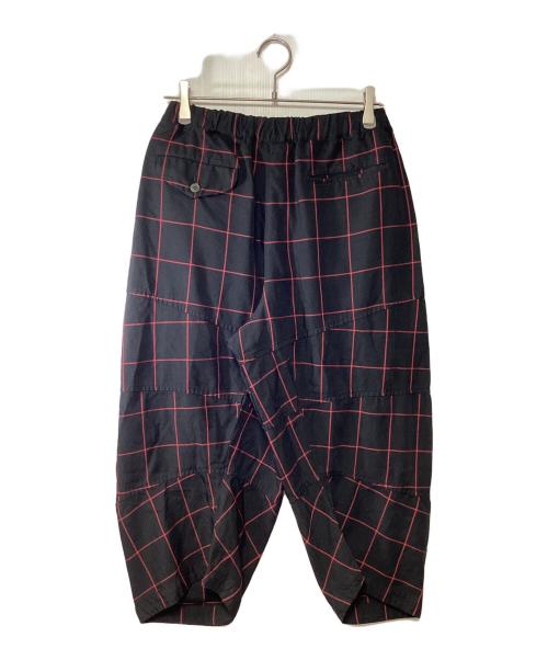 BLACK COMME des GARCONS（ブラックコムデギャルソン）BLACK COMME des GARCONS (ブラックコムデギャルソン) クロップドパンツ ブラック×レッド サイズ:Sの古着・服飾アイテム