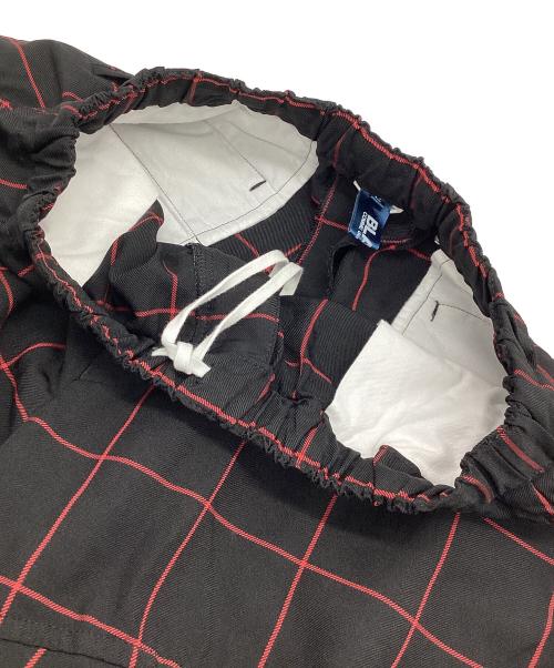 BLACK COMME des GARCONS（ブラックコムデギャルソン）BLACK COMME des GARCONS (ブラックコムデギャルソン) クロップドパンツ ブラック×レッド サイズ:Sの古着・服飾アイテム