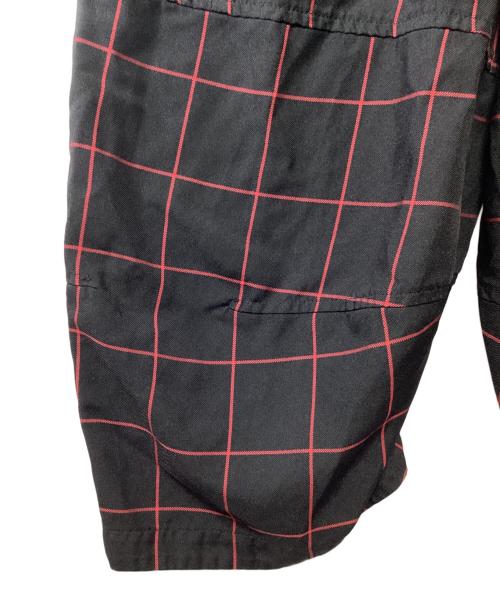 BLACK COMME des GARCONS（ブラックコムデギャルソン）BLACK COMME des GARCONS (ブラックコムデギャルソン) クロップドパンツ ブラック×レッド サイズ:Sの古着・服飾アイテム
