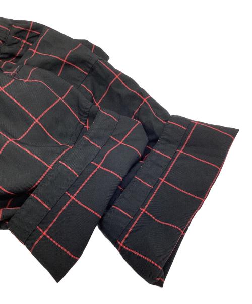 BLACK COMME des GARCONS（ブラックコムデギャルソン）BLACK COMME des GARCONS (ブラックコムデギャルソン) クロップドパンツ ブラック×レッド サイズ:Sの古着・服飾アイテム