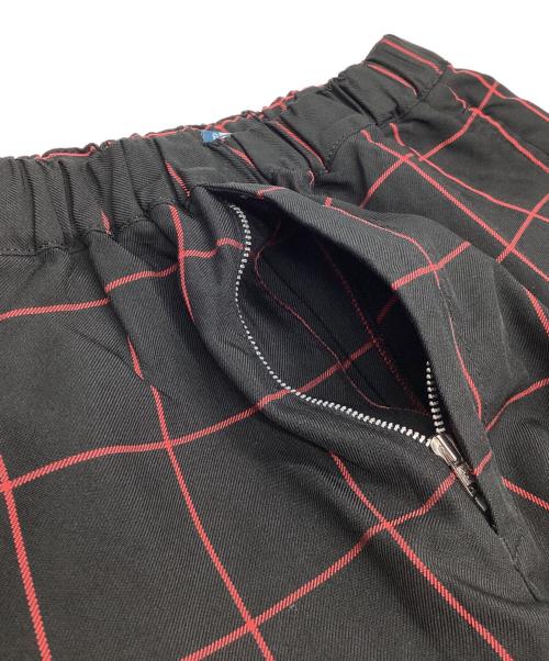 BLACK COMME des GARCONS（ブラックコムデギャルソン）BLACK COMME des GARCONS (ブラックコムデギャルソン) クロップドパンツ ブラック×レッド サイズ:Sの古着・服飾アイテム