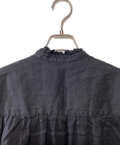 manon（マノン）manon (マノン) OVERDYE TIERED LINEN BLOUSE ブラックの古着・服飾アイテム