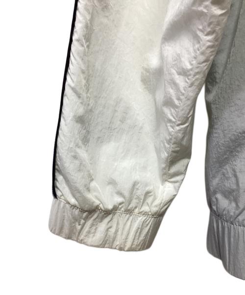 NIKE（ナイキ）NIKE (ナイキ) ナイロンジャケット ホワイト サイズ:Mの古着・服飾アイテム