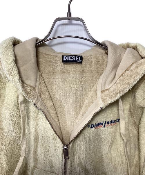DIESEL（ディーゼル）DIESEL (ディーゼル) F-REGGY-HOOD-ZIP-E3 ベージュ サイズ:XS 未使用品の古着・服飾アイテム