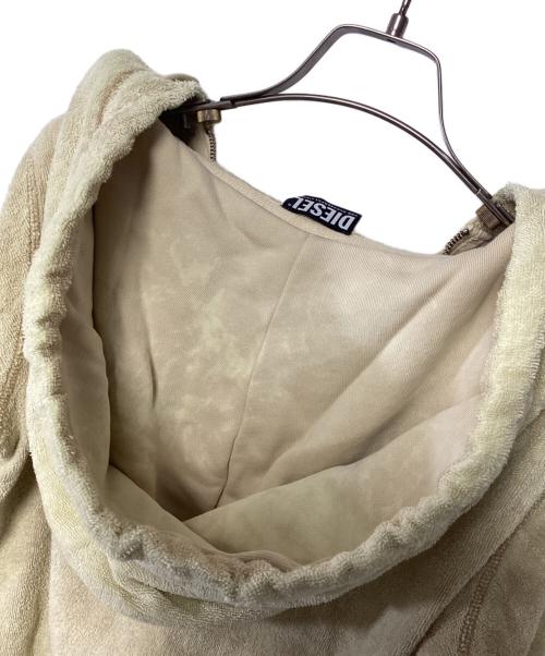 DIESEL（ディーゼル）DIESEL (ディーゼル) F-REGGY-HOOD-ZIP-E3 ベージュ サイズ:XS 未使用品の古着・服飾アイテム