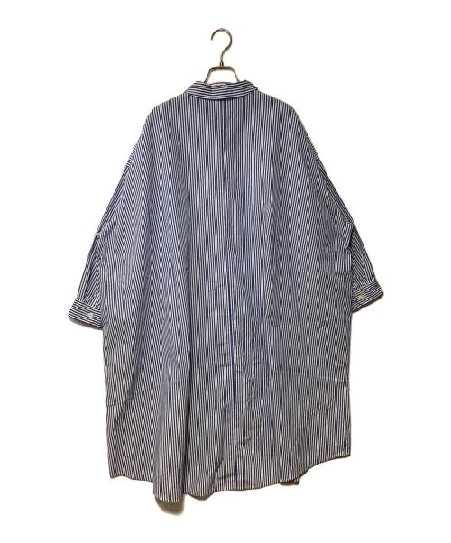 CLIP.TAB（クリップタブ）CLIP.TAB (クリップタブ) シャツワンピース ブルー×ホワイト サイズ:2 未使用品の古着・服飾アイテム