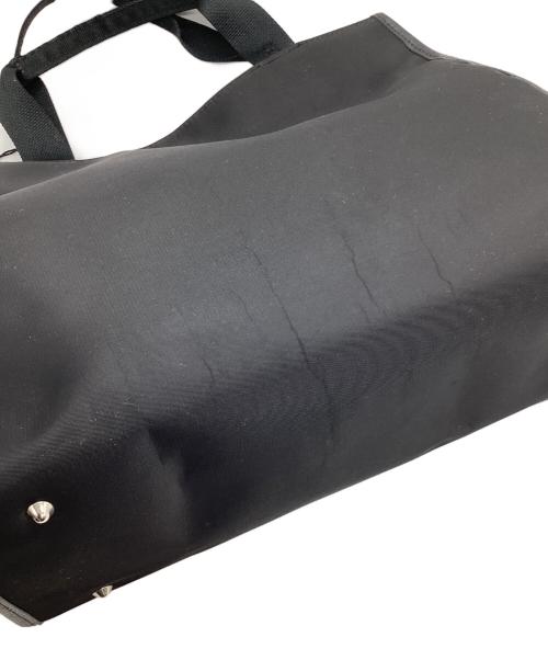 BURBERRY（バーバリー）BURBERRY (バーバリー) トートバッグ ブラックの古着・服飾アイテム