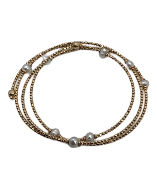 COCOSHNIK（ココシュニック）COCOSHNIK (ココシュニック) 形状記憶バングル ゴールド(カラー)×ホワイトの古着・服飾アイテム