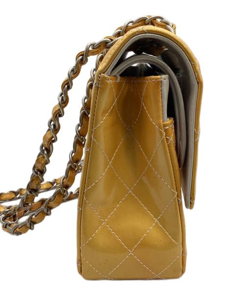 CHANEL（シャネル）CHANEL (シャネル) チェーンショルダーバッグ　マトラッセ イエローの古着・服飾アイテム