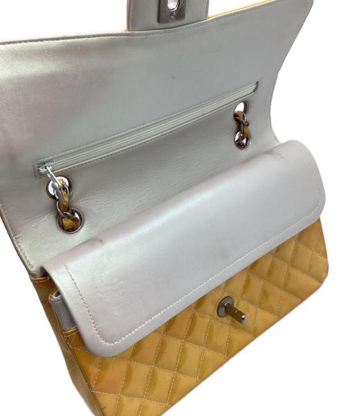 CHANEL（シャネル）CHANEL (シャネル) チェーンショルダーバッグ　マトラッセ イエローの古着・服飾アイテム