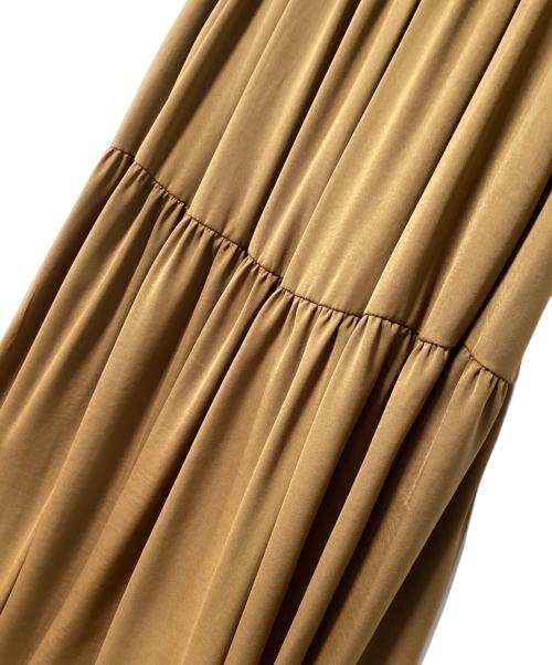 CLANE（クラネ）CLANE (クラネ) ティアードバックロングスカート ベージュ サイズ:1 未使用品の古着・服飾アイテム