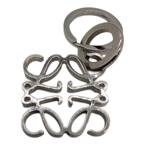 LOEWE（ロエベ）LOEWE (ロエベ) キーホルダー アナグラムの古着・服飾アイテム